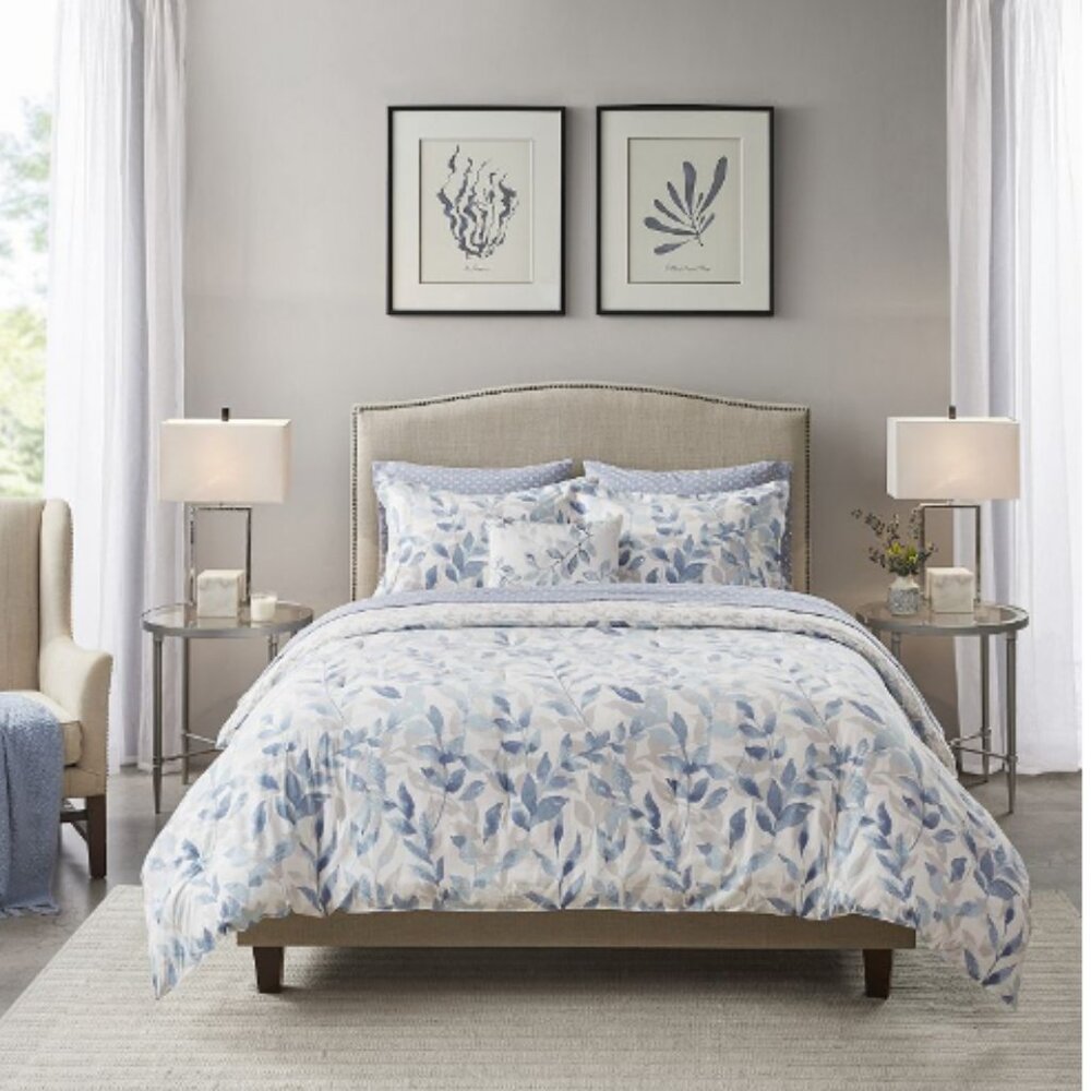 Thelma 8-Piece Blue King Reversible Comforter Set with Bed Sheets